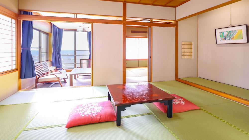 大江戸温泉物語 PREMIUM 山下家 小松