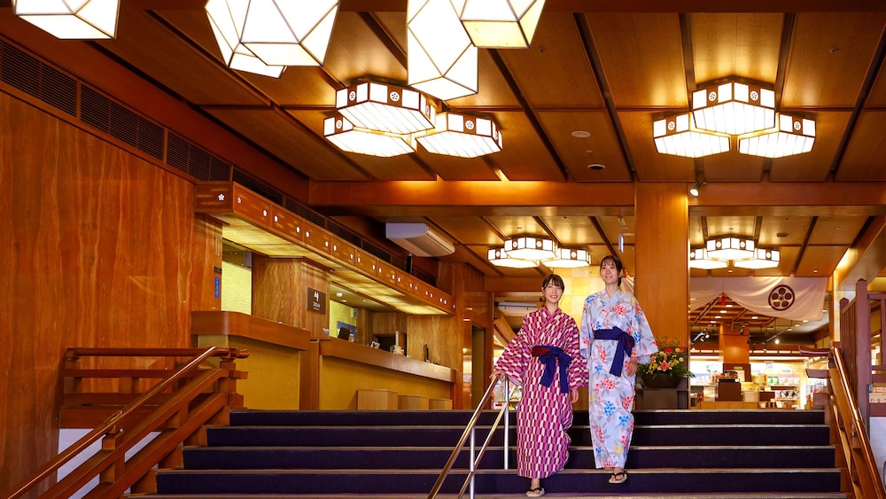 大江戸温泉物語 PREMIUM 山下家 小松