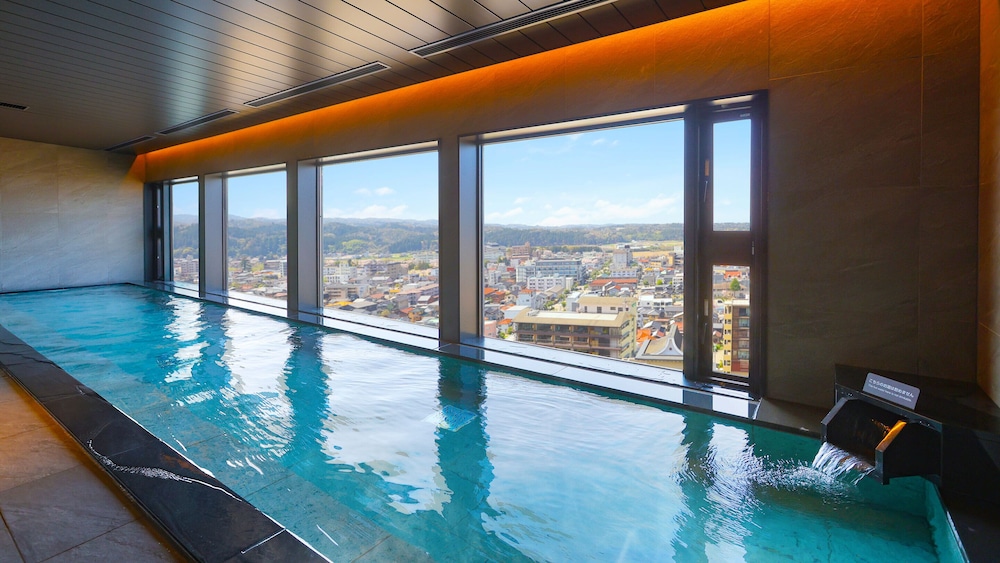 大江戸温泉物語 PREMIUM 山下家 小松