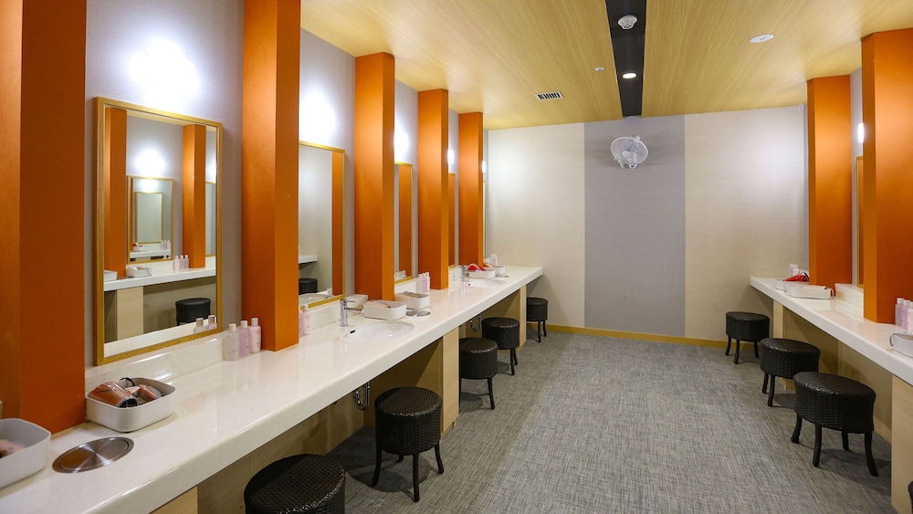 大江戸温泉物語 PREMIUM 山下家 小松