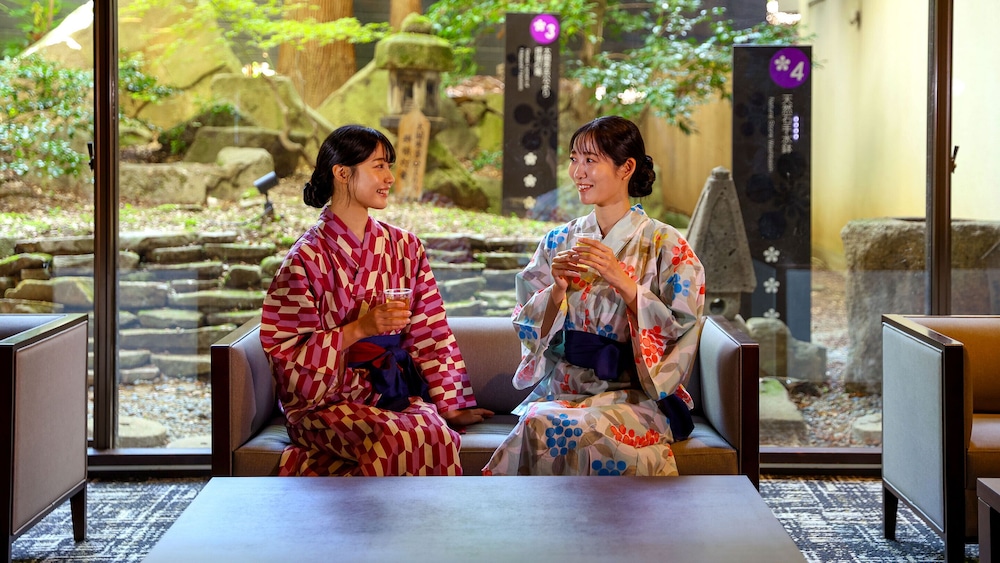 大江戸温泉物語 PREMIUM 山下家 小松