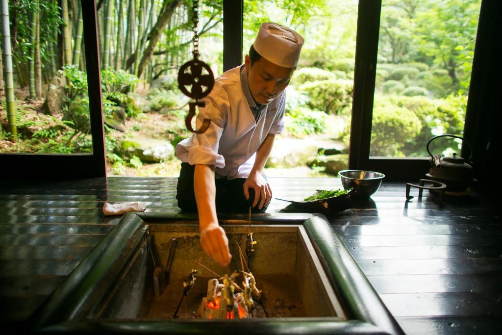 川魚・山菜料理　和田屋 小松