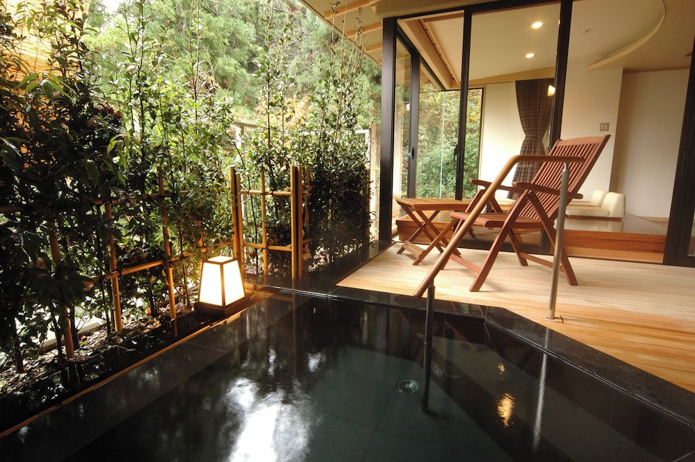 みやこわすれの宿 こおろぎ楼 小松