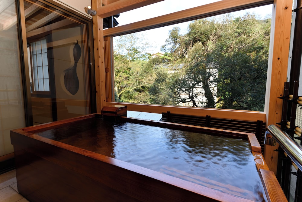 みやこわすれの宿 こおろぎ楼 小松