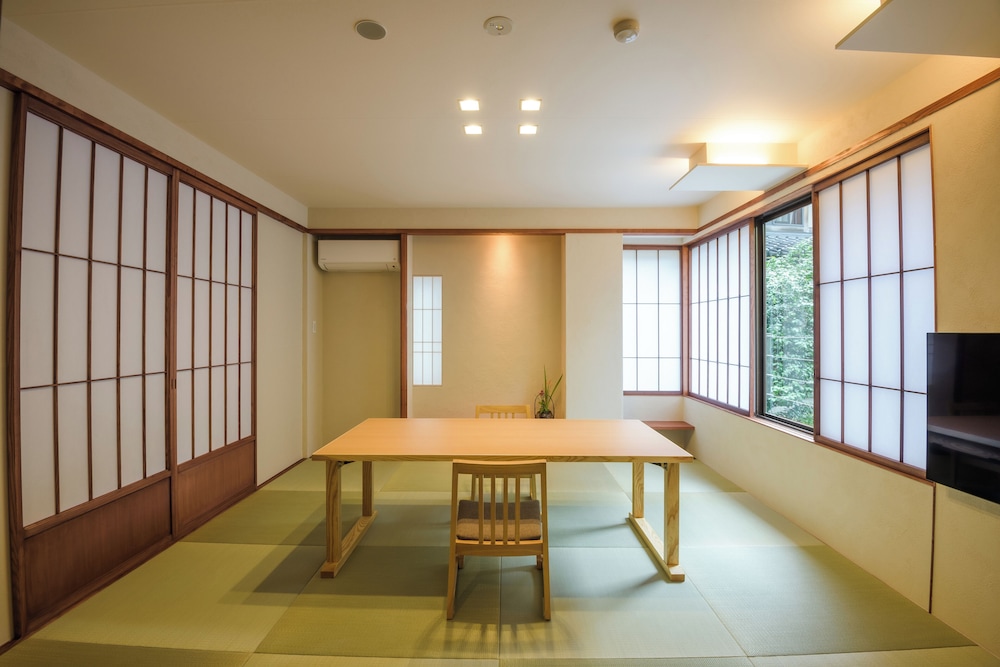 みやこわすれの宿 こおろぎ楼 小松