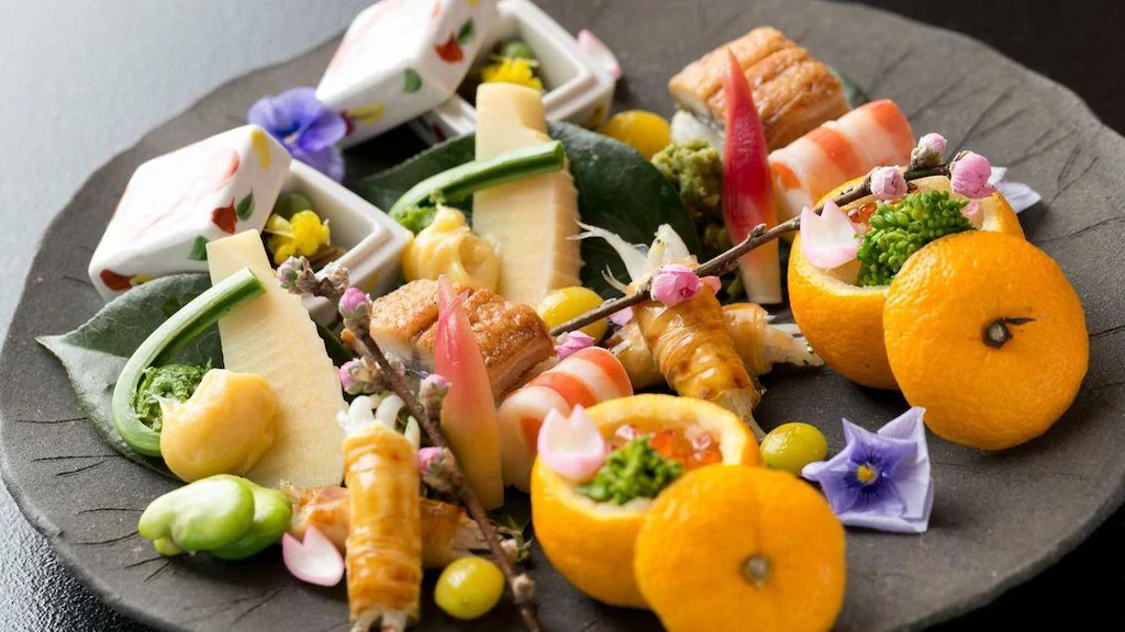 金沢湯涌温泉湯の出 小松