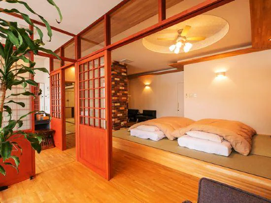 金沢湯涌温泉湯の出 小松