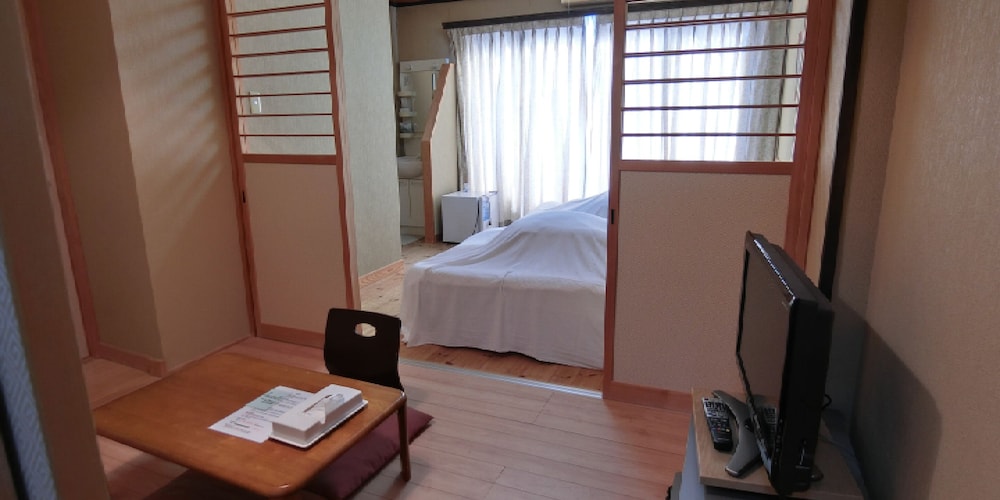民宿 INN しらはま 駅の宿 南紀白浜