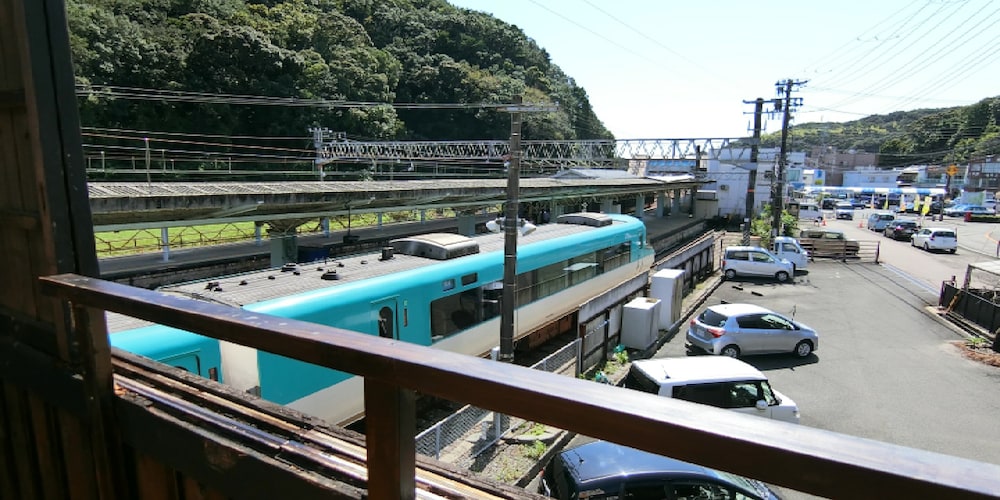 民宿 INN しらはま 駅の宿 南紀白浜