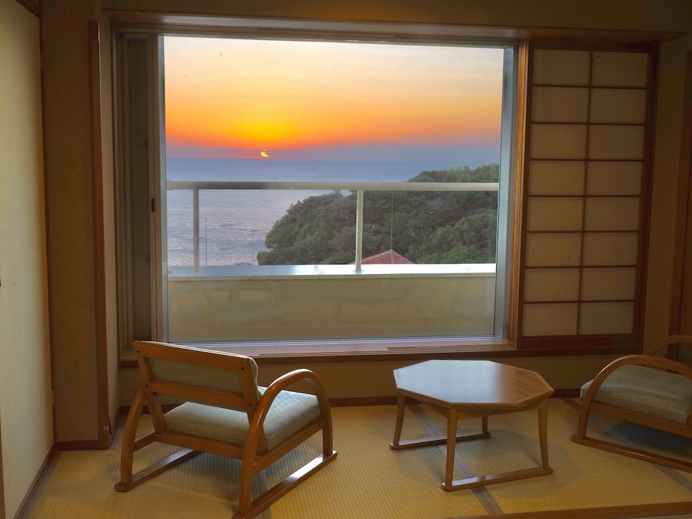 紀州・白浜温泉 むさし 南紀白浜