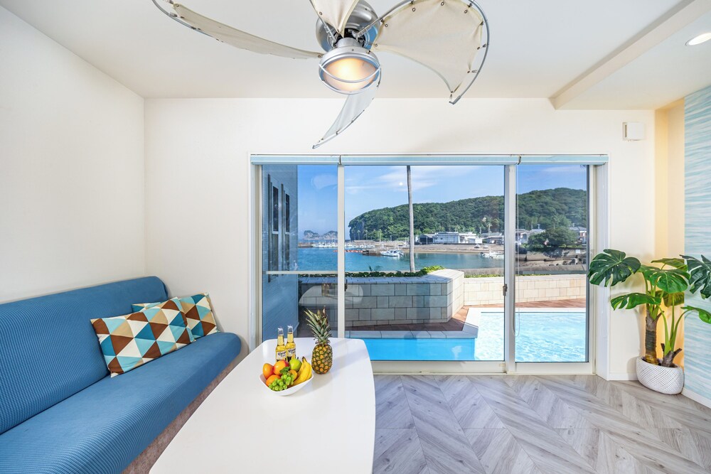 DAIKYO SHIRAHAMA CONDOMINIUM 南紀白浜