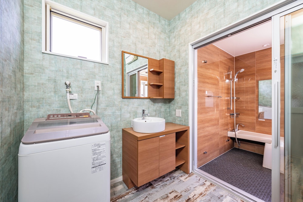 DAIKYO SHIRAHAMA CONDOMINIUM 南紀白浜