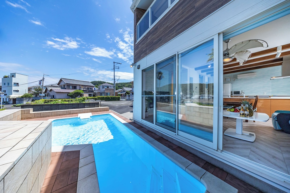 DAIKYO SHIRAHAMA CONDOMINIUM 南紀白浜