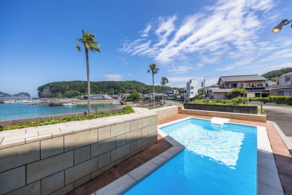 DAIKYO SHIRAHAMA CONDOMINIUM 南紀白浜