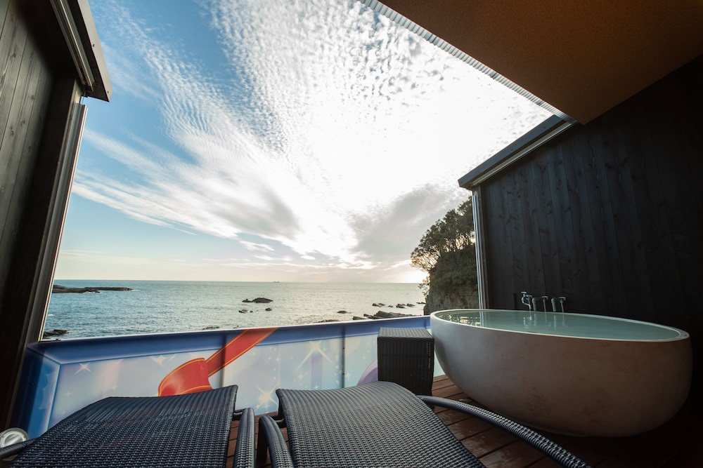 XYZ PRIVATE SPA AND SEASIDE RESORT 南紀白浜