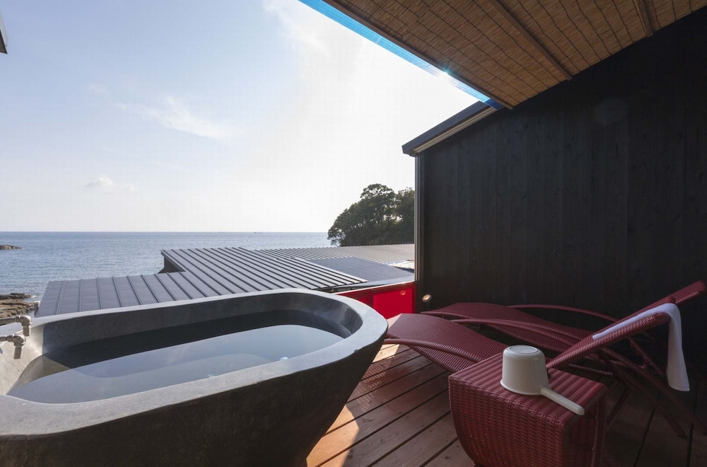 XYZ PRIVATE SPA AND SEASIDE RESORT 南紀白浜