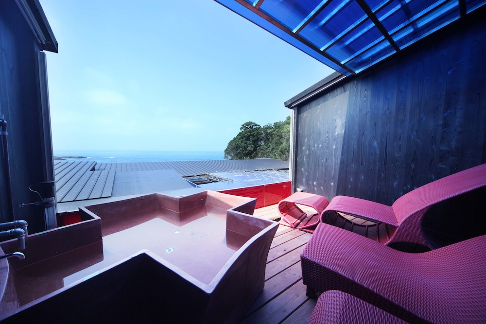 XYZ PRIVATE SPA AND SEASIDE RESORT 南紀白浜