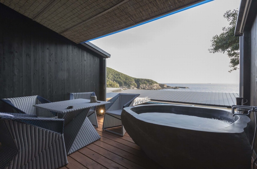 XYZ PRIVATE SPA AND SEASIDE RESORT 南紀白浜