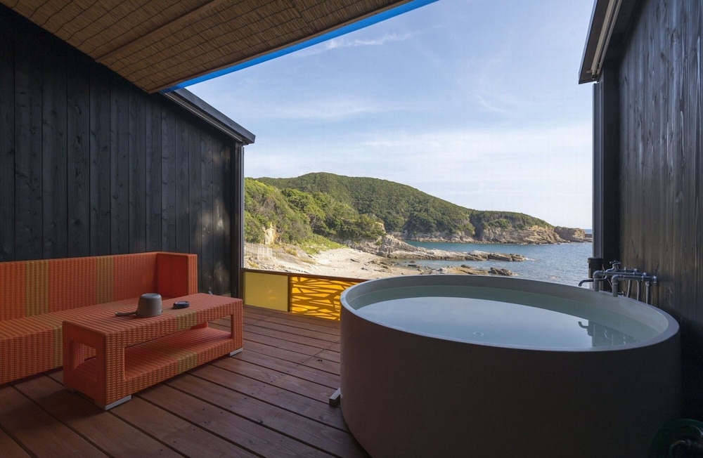 XYZ PRIVATE SPA AND SEASIDE RESORT 南紀白浜
