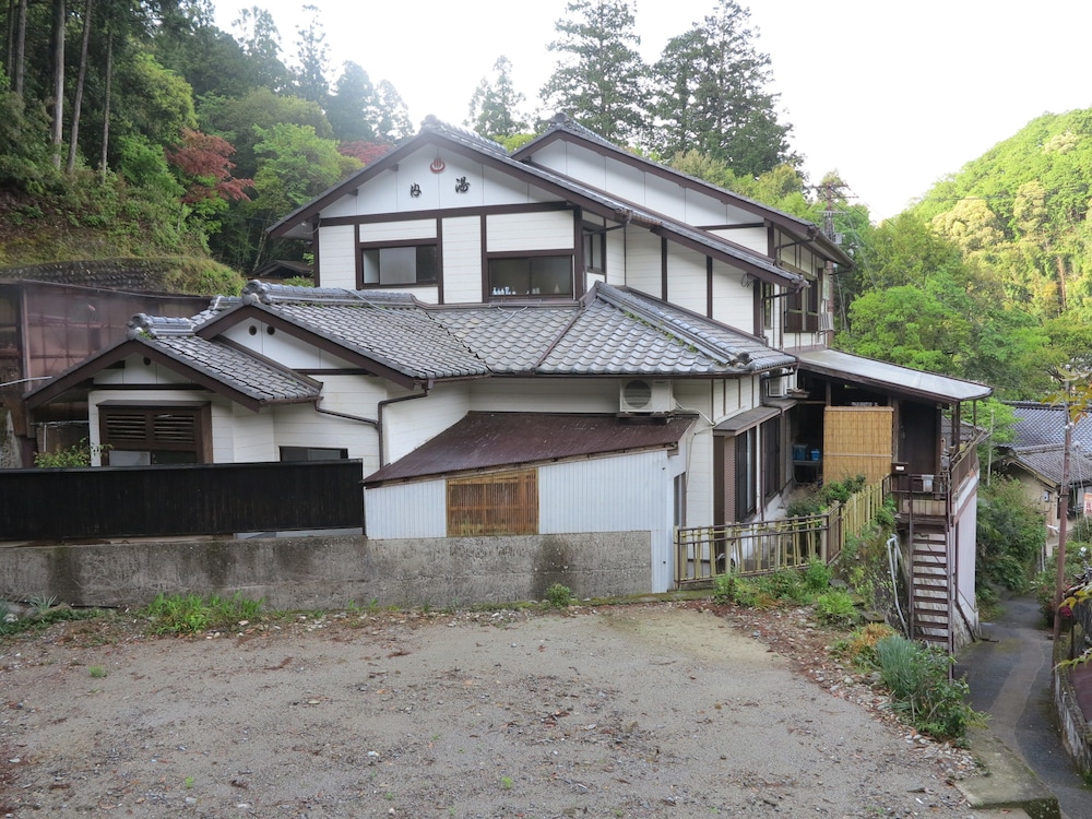 ジェイホッパーズ熊野湯峰ゲストハウス 南紀白浜