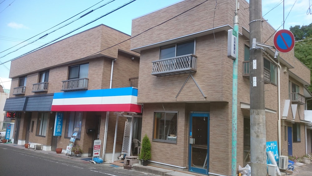 素泊り専科サンジュ 南紀白浜