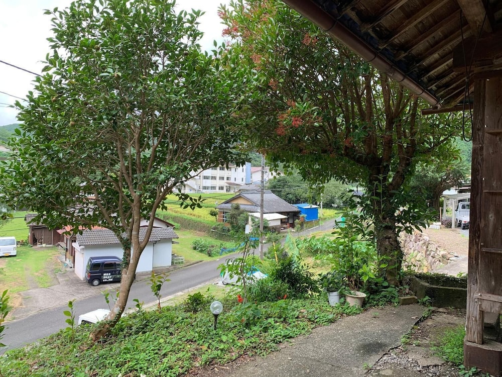 GUEST HOUSE 熊野野菜 南紀白浜