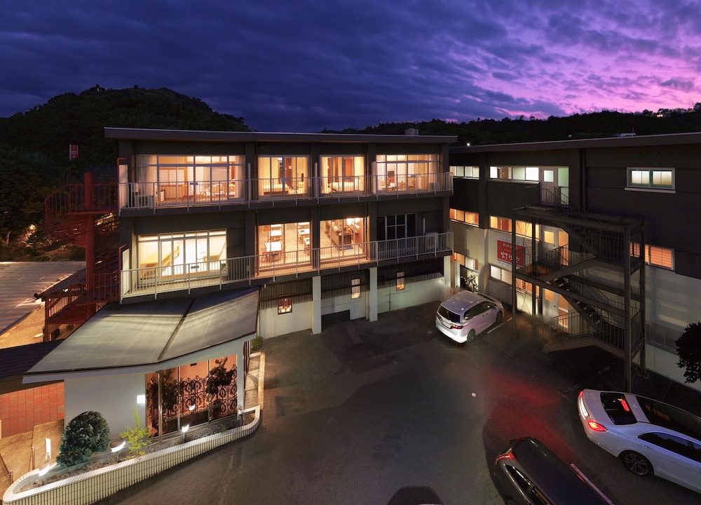 クリスタル旅館 白浜 灯りや 南紀白浜