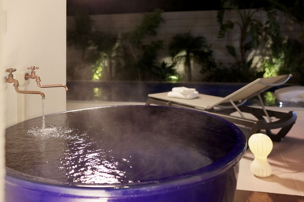 クリスタルヴィラ白良浜ビーチ 南紀白浜