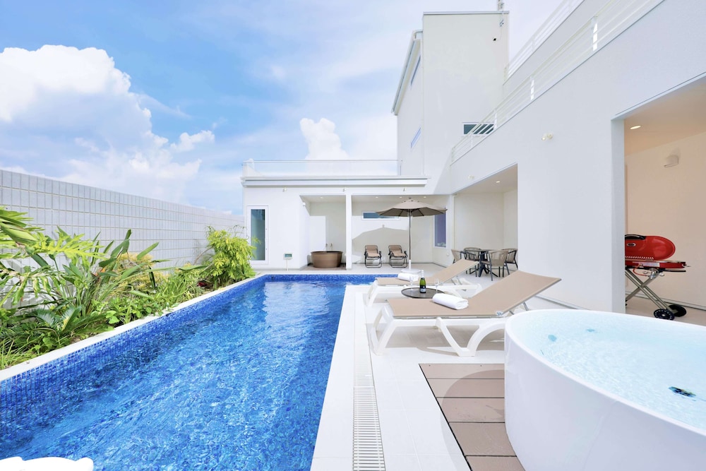 クリスタルヴィラ白良浜ビーチ 南紀白浜