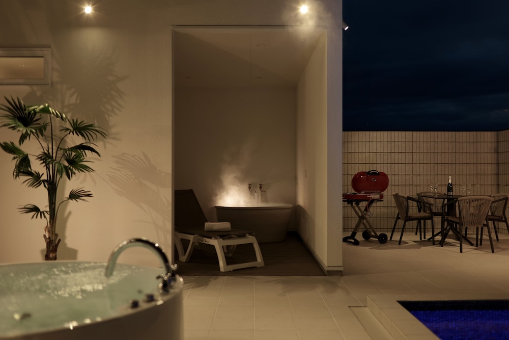 クリスタルヴィラ白良浜ビーチ 南紀白浜