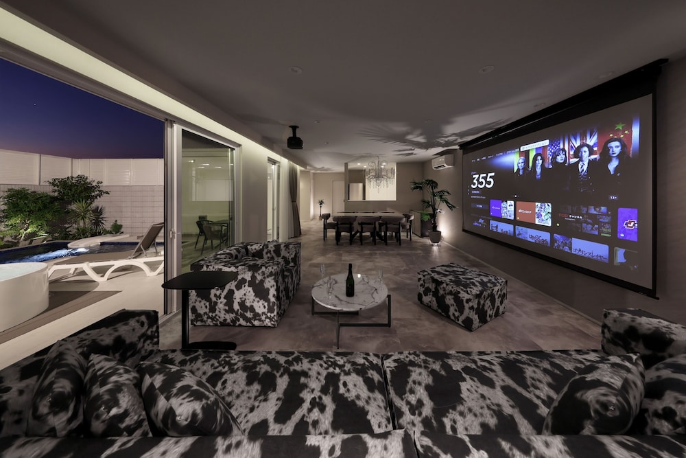 クリスタルヴィラ白良浜ビーチ 南紀白浜