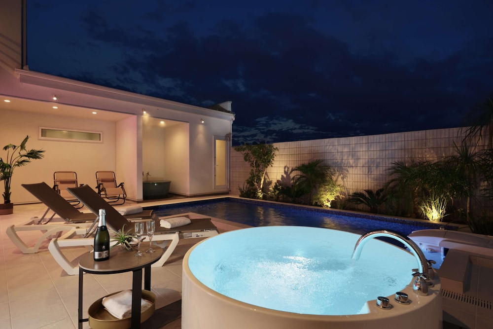 クリスタルヴィラ白良浜ビーチ 南紀白浜