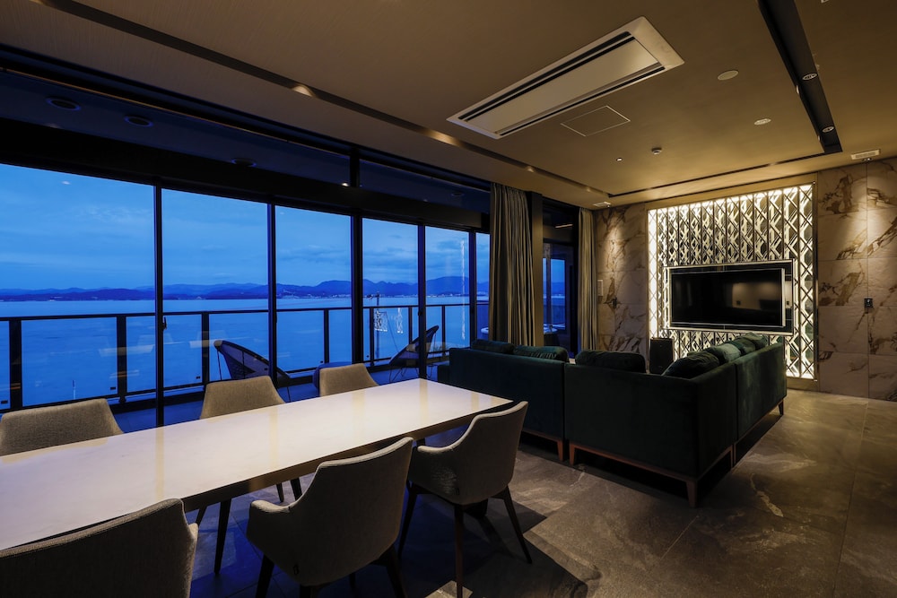 FIVE SPRING RESORT THE SHIRAHAMA 南紀白浜
