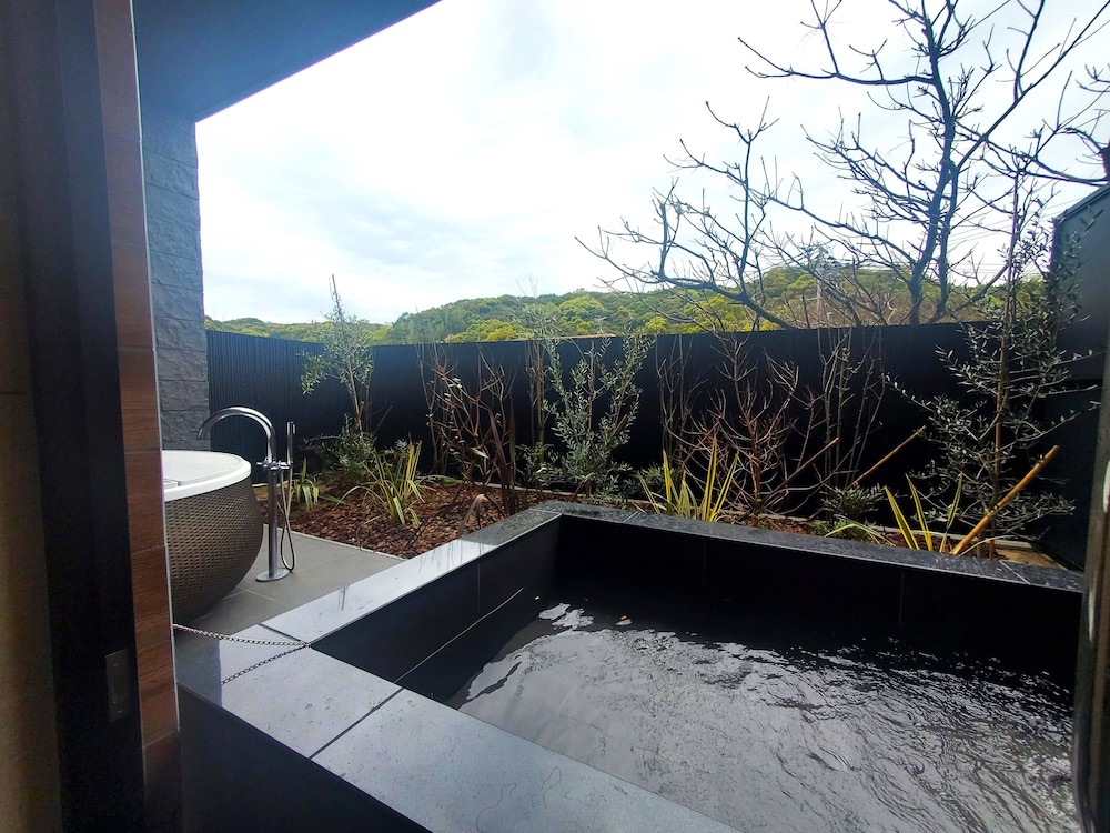 FIVE SPRING RESORT THE SHIRAHAMA 南紀白浜