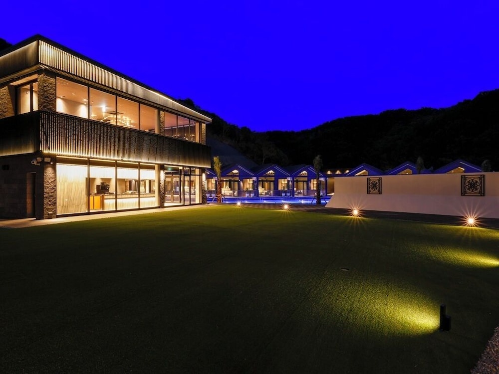 FIVE SPRING RESORT THE SHIRAHAMA 南紀白浜