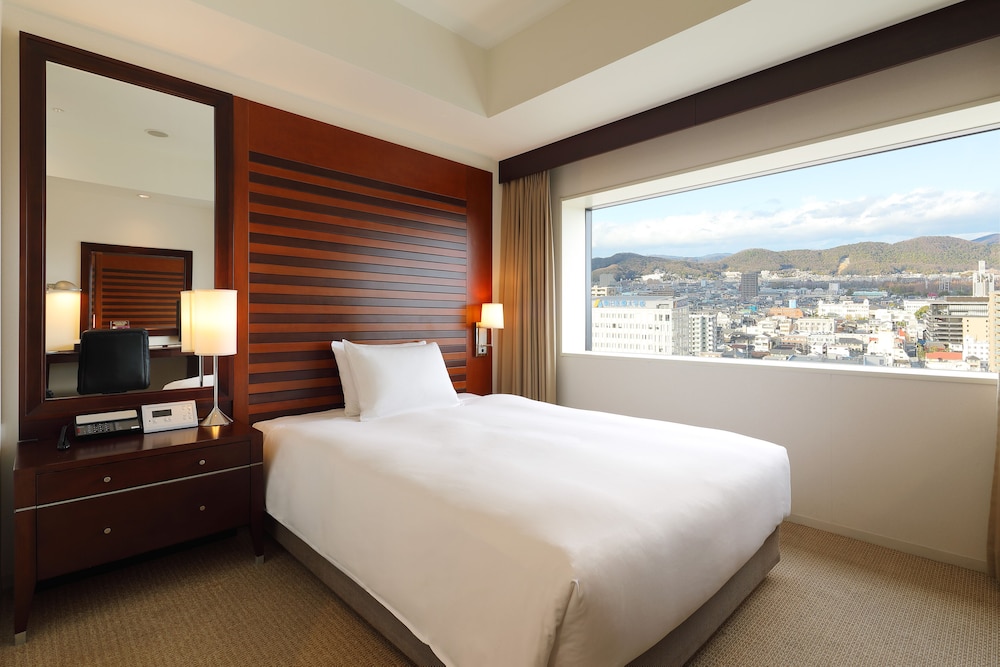 ANA クラウンプラザホテル岡山 IHG ホテル 岡山