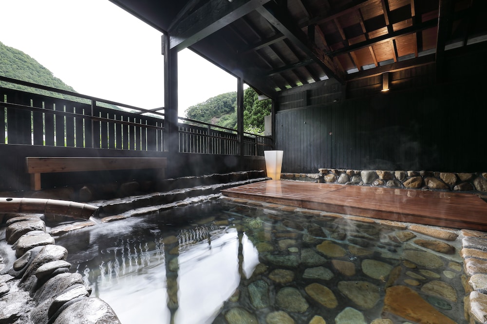 ゆばらの宿 米屋 岡山