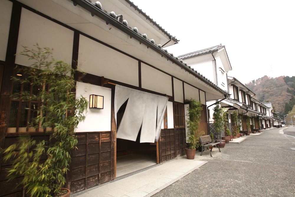ゆばらの宿 米屋 岡山