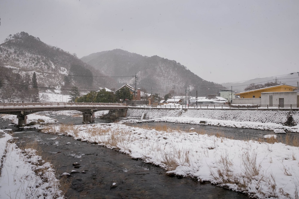 名泉鍵湯 奥津荘 岡山