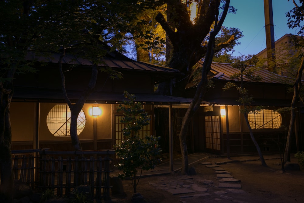名泉鍵湯 奥津荘 岡山