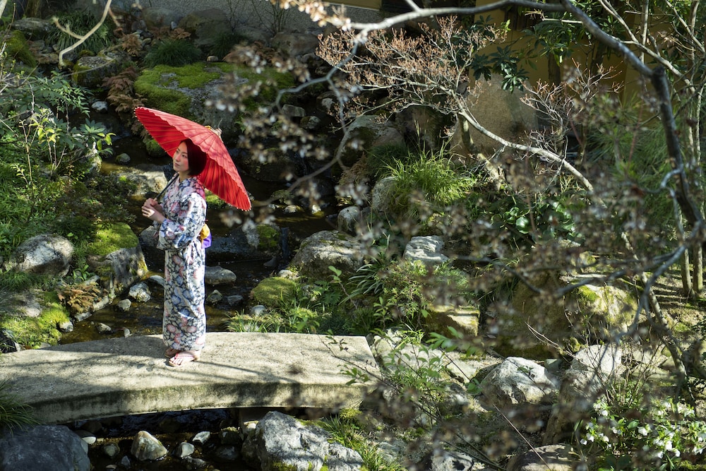 美作三湯 湯郷温泉 季譜の里 岡山