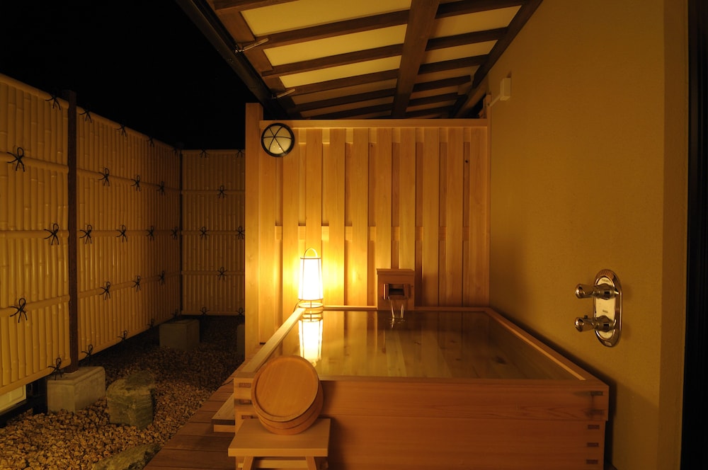 美作三湯 湯郷温泉 季譜の里 岡山