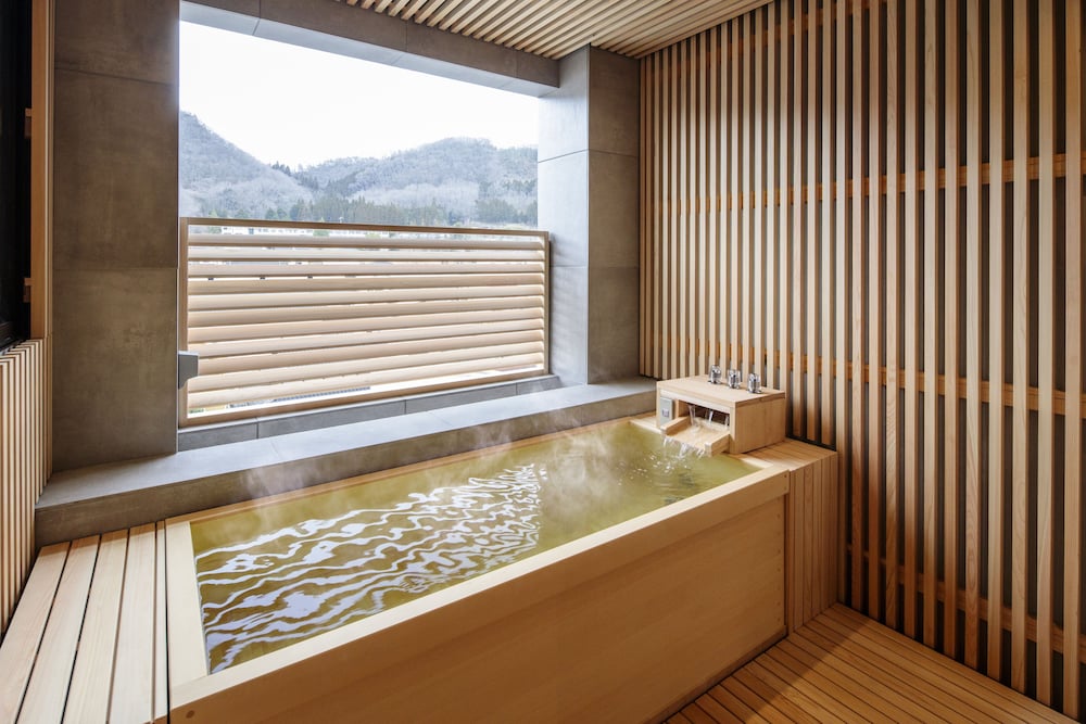 美作三湯 湯郷温泉 季譜の里 岡山