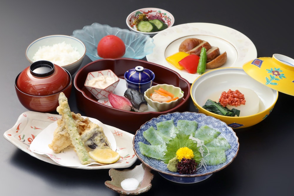 料理旅館 鶴形 岡山