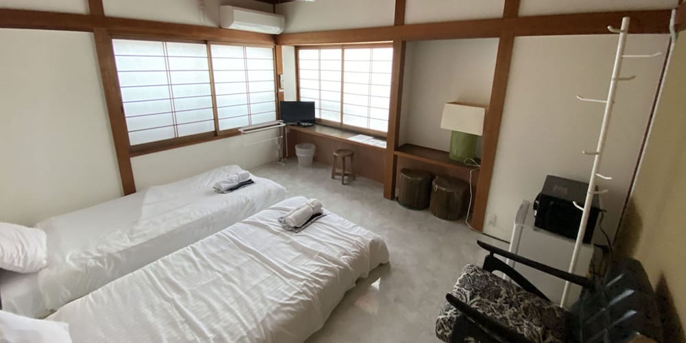 GUESTHOUSE 菊水旅館 岡山