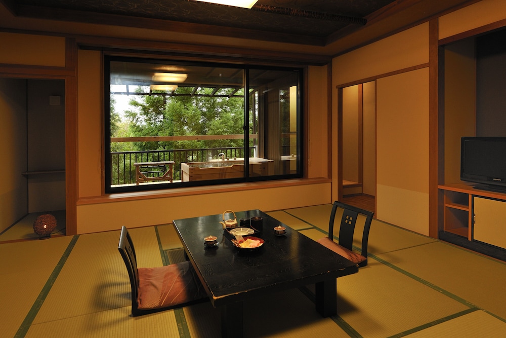 ゆのごう美春閣 岡山