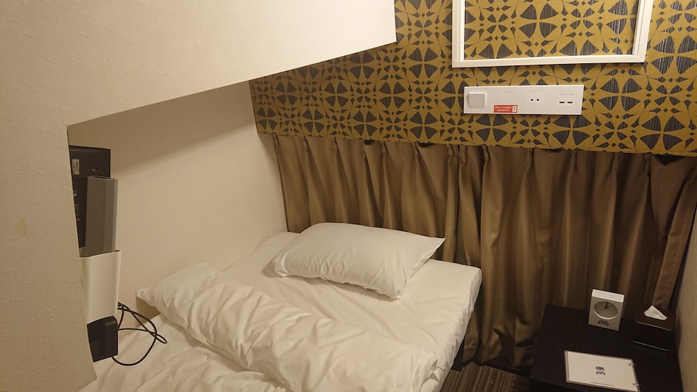 ホテルキャビンスタイル (男性専用) 岡山