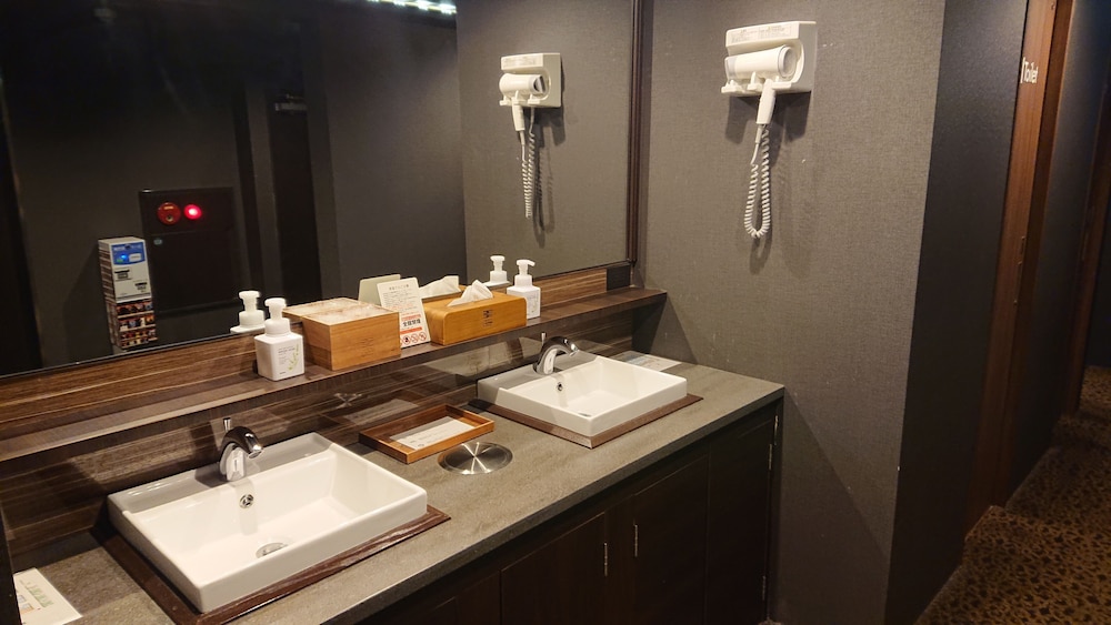 ホテルキャビンスタイル (男性専用) 岡山