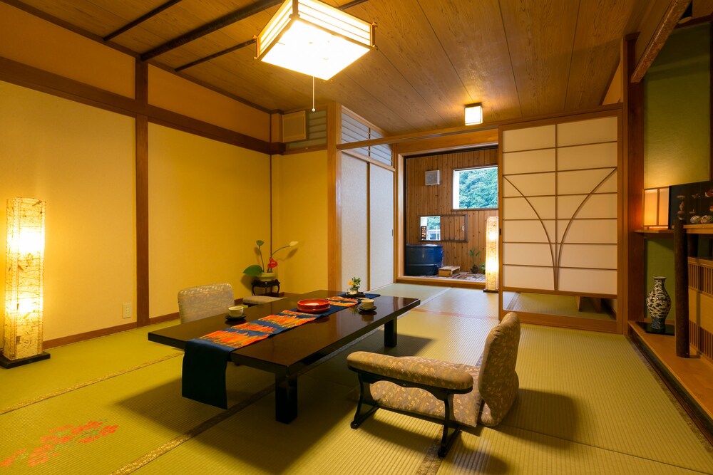 湯めぐりの宿 松の家 花泉 岡山