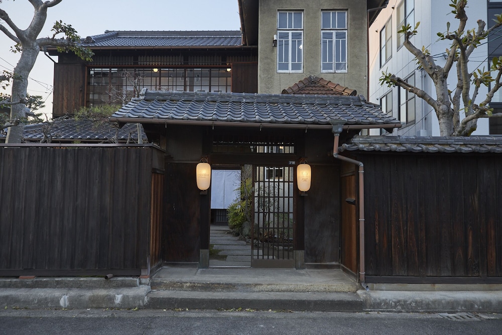紬屋旅館 岡山